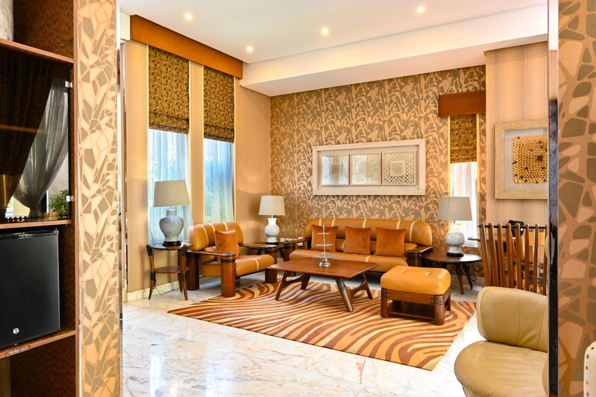Palavra Resort Al-Manamah Bagian luar foto A suite at the hotel
