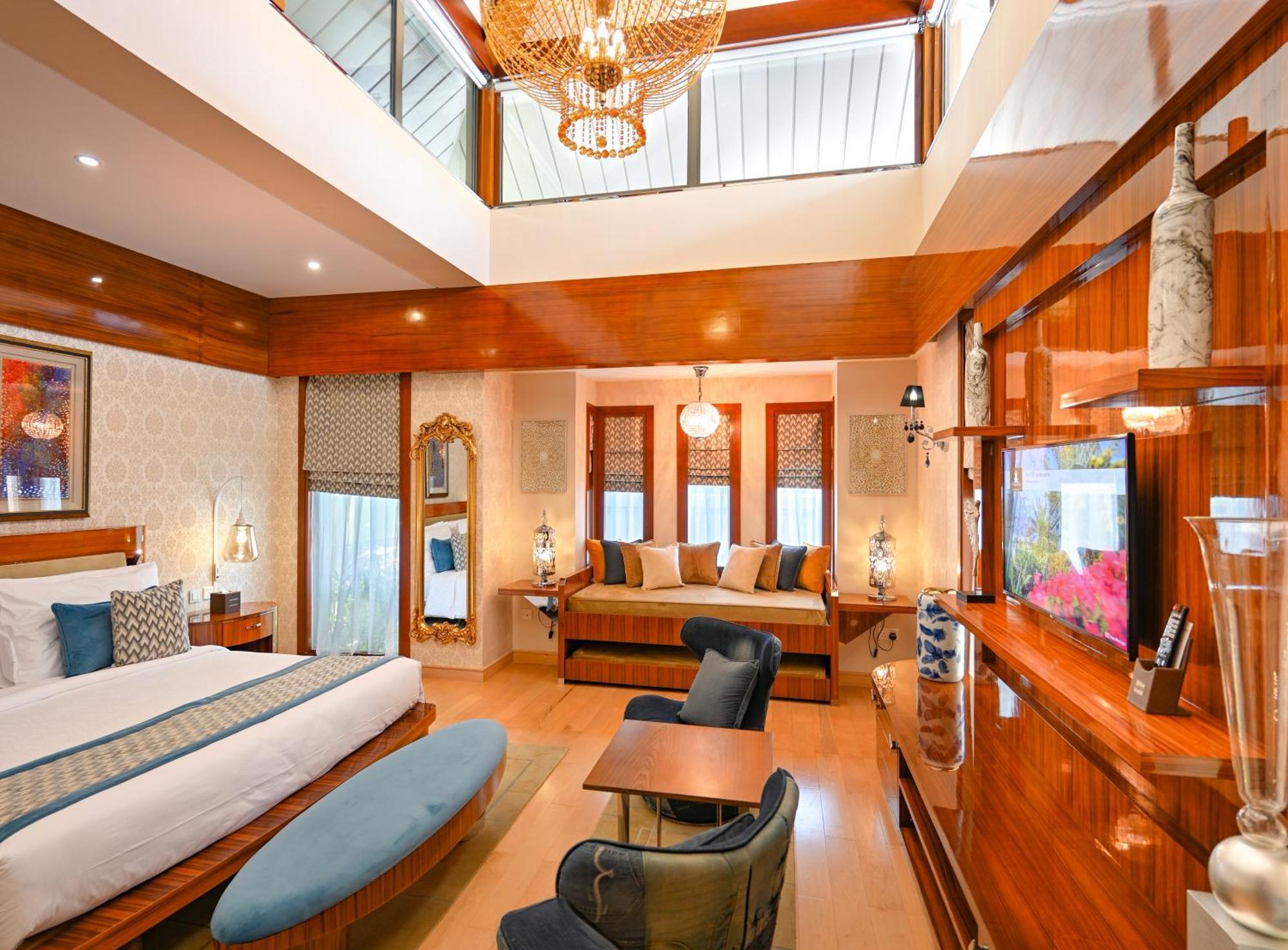 Palavra Resort Al-Manamah Bagian luar foto Suite at the Taj Bengal
