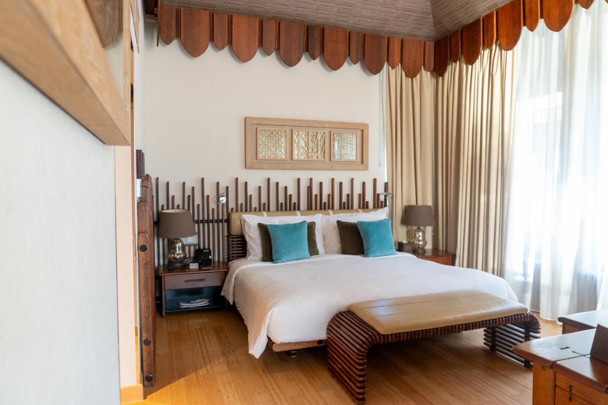 Palavra Resort Al-Manamah Bagian luar foto A bedroom at the hotel