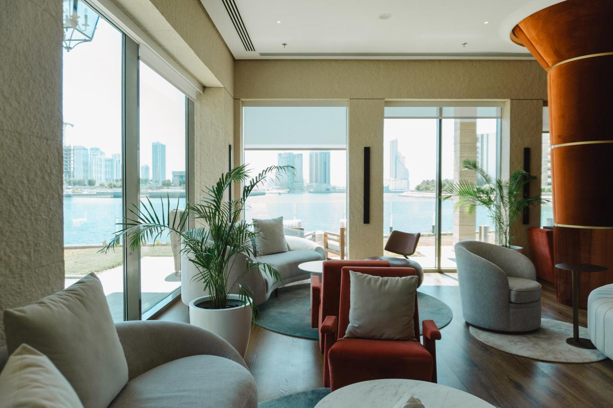 Palavra Resort Al-Manamah Bagian luar foto The lounge at the airport